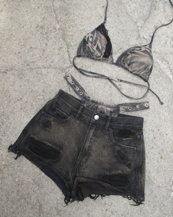 TRIBALS Y2K SHORT - PIECE 394 - Image 3