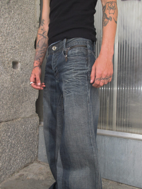 REWORKED JEANS - PIECE 357 - Image 4