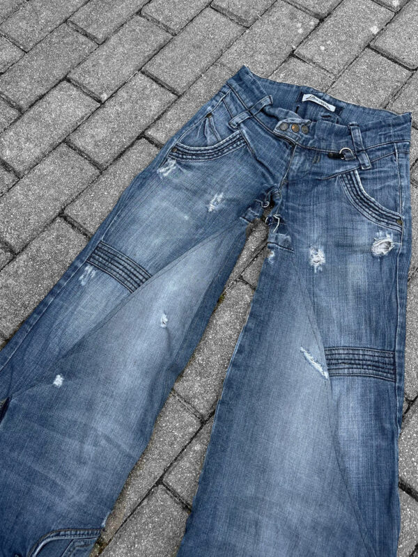 REWORKED Y2K JEANS - PIECE 364 - Image 2
