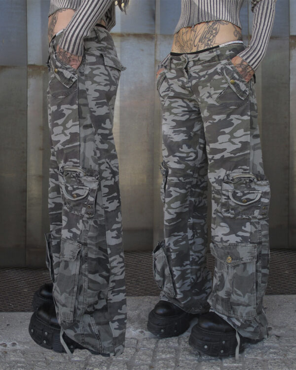 CAMOUFLAGE Y2K PANTS - PIECE 297