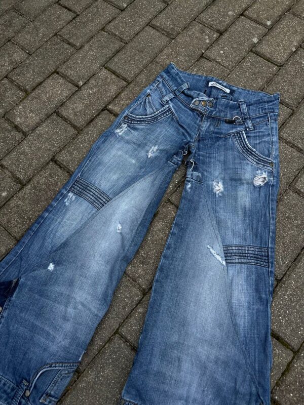REWORKED Y2K JEANS - PIECE 364 - Image 3