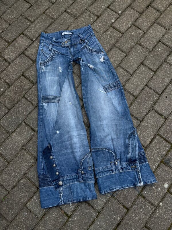 REWORKED Y2K JEANS - PIECE 364