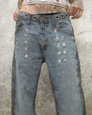 EYELETS JEANS - PIECE 475